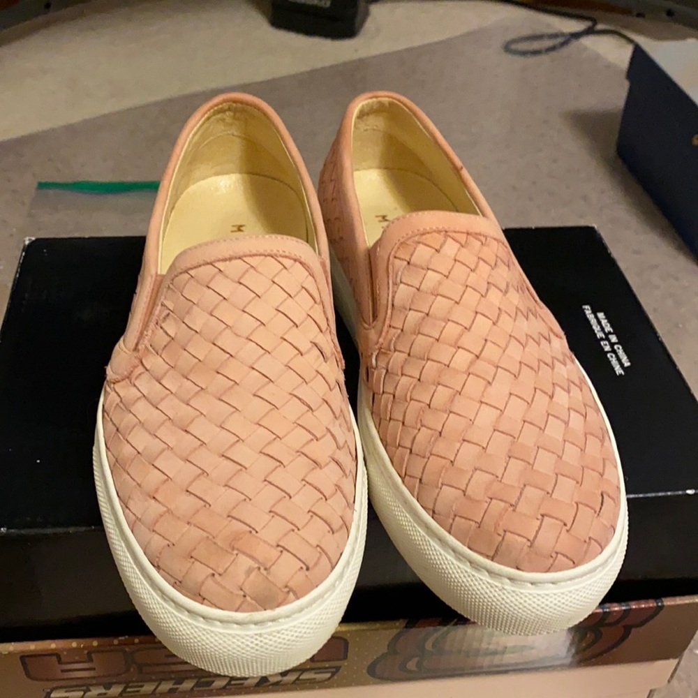 M. G. E M I shoes
